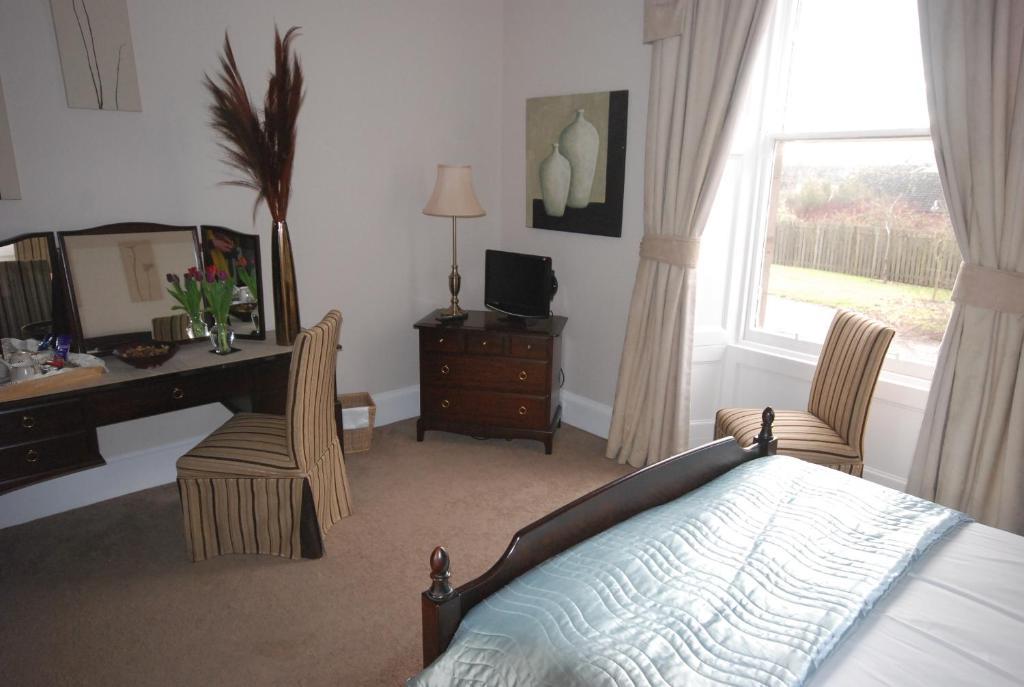 Gramarcy House Bed & Breakfast Brechin Room photo