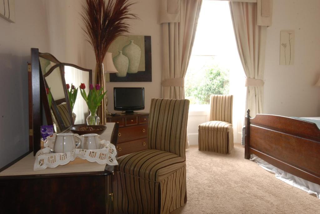 Gramarcy House Bed & Breakfast Brechin Room photo